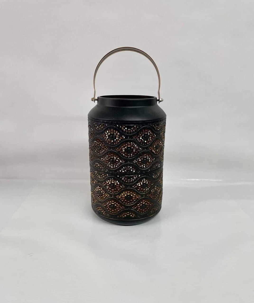 Black & Gold Lantern