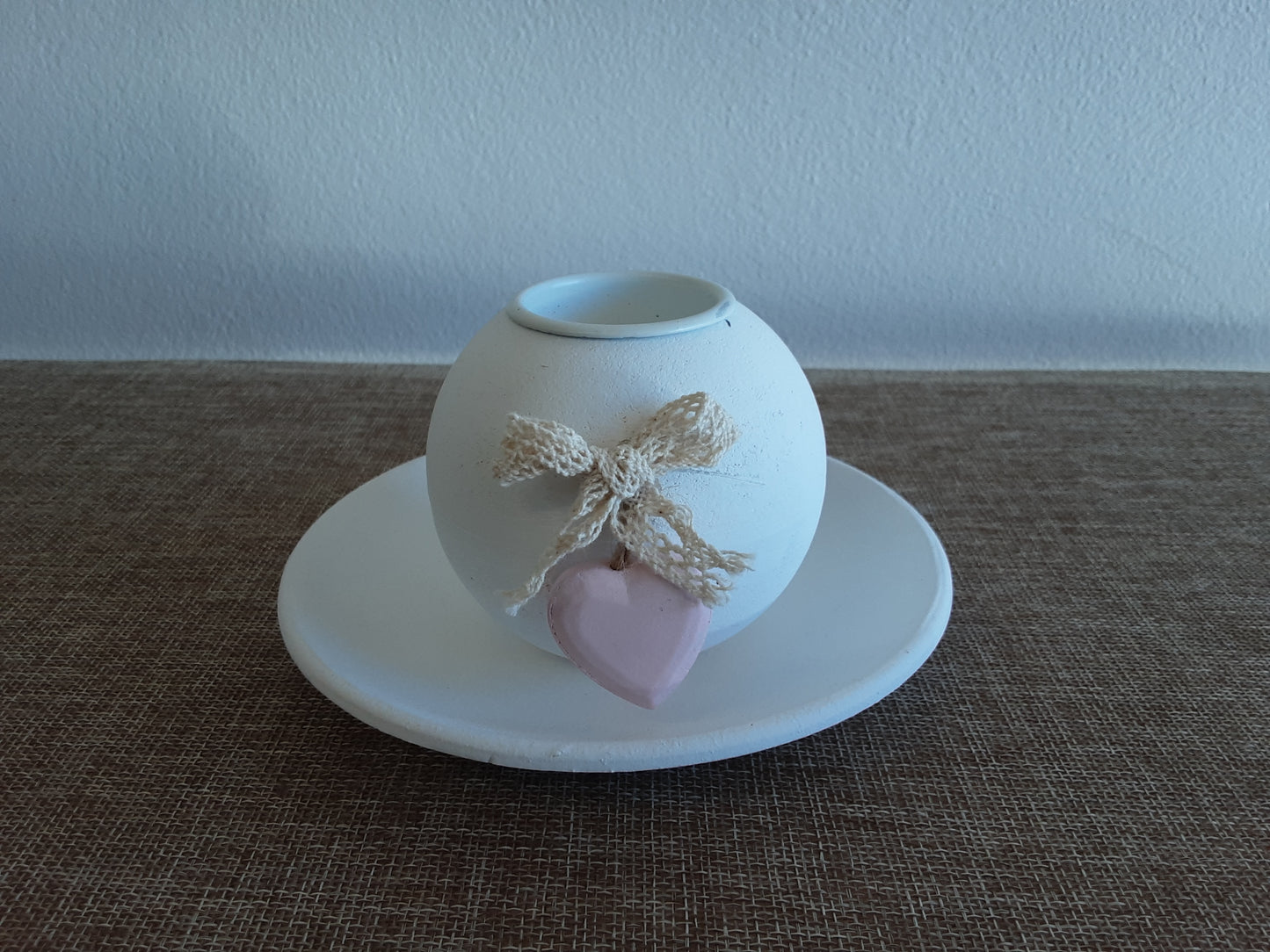 Round Candle Holder w/ Pink Heart